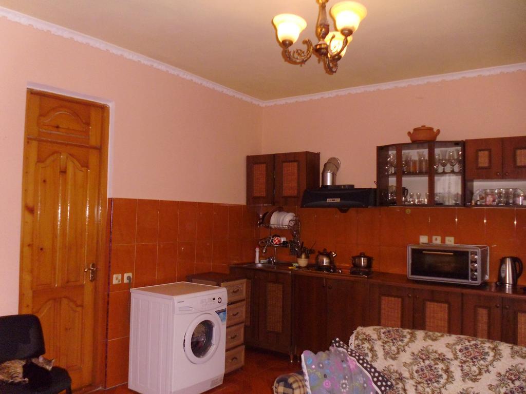 Private House In Batumi Hotell Rom bilde